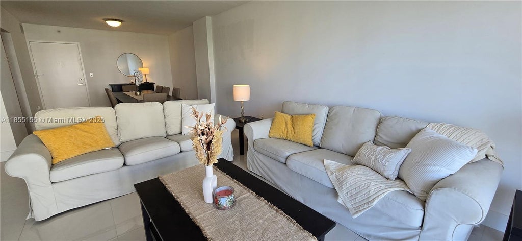 2801 Ne 183rd St 714w, Aventura