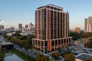 Photo of Listing #A11855435