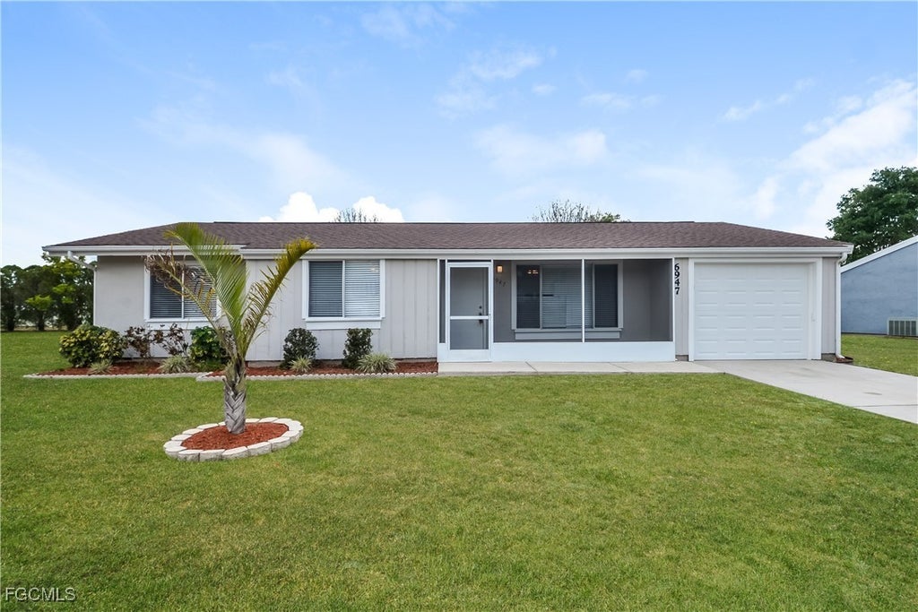 6947 Roslyn Ct, North Port