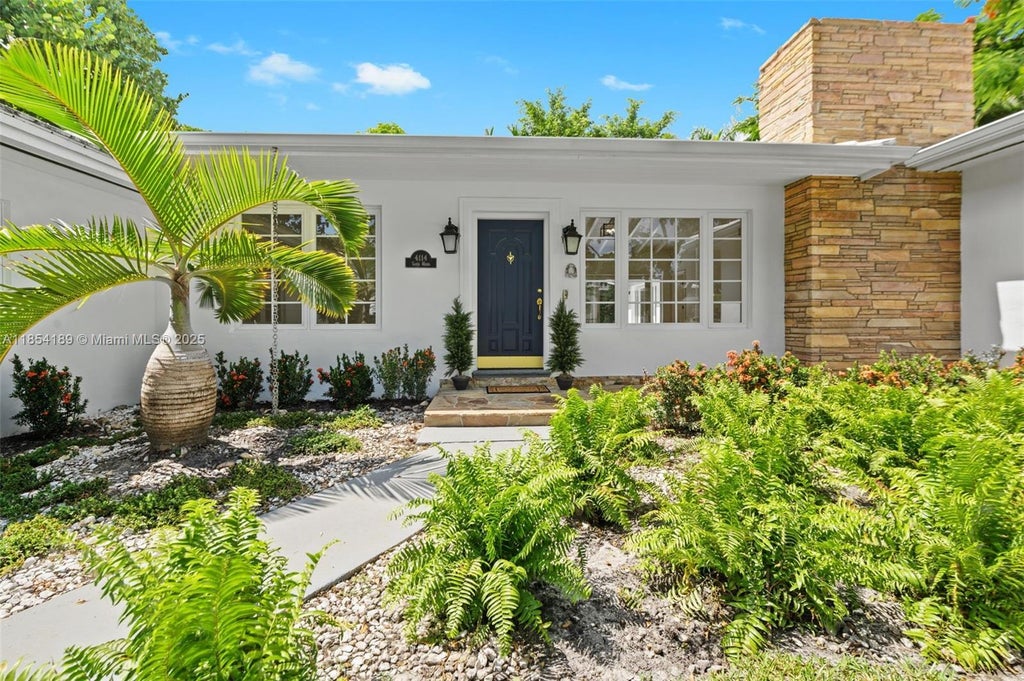 4114 Santa Maria St, Coral Gables
