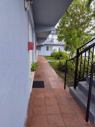 Photo of Listing #A11855490