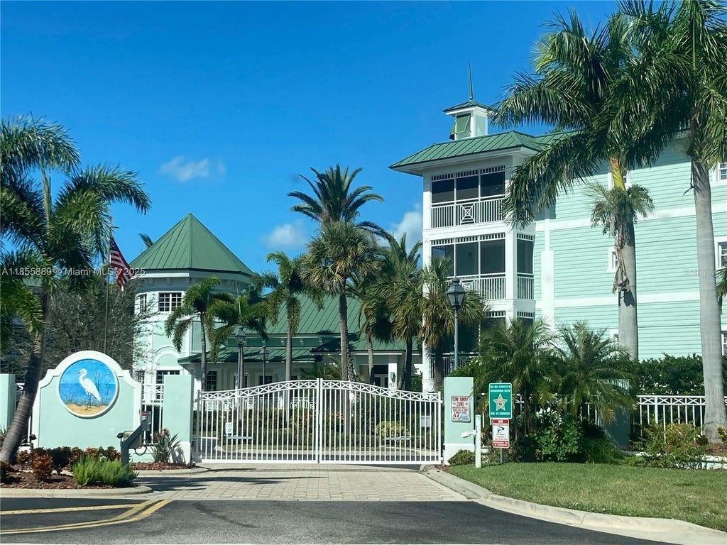 5119 Melbourne St C304, Port Charlotte