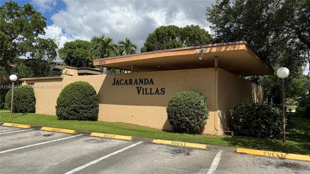8851 N New River Canal Rd 11e, Plantation
