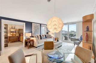 Photo of Listing #A11856470