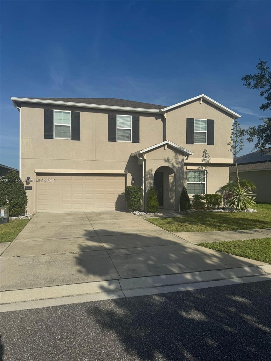 144 Taft Dr, Davenport