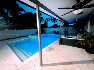 Photo of Listing #A11858124