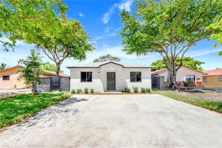 Photo of Listing #A11857609