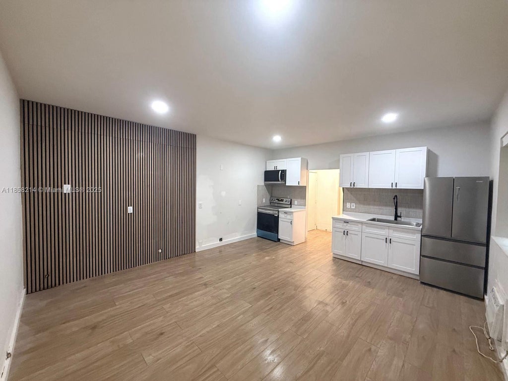7734 Abbott Ave 101, Miami Beach