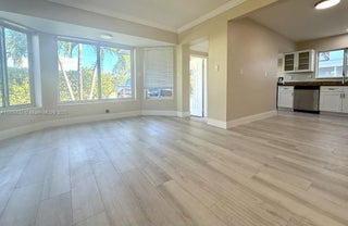 Photo of Listing #A11856633