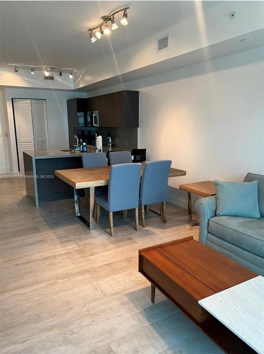 1080 Brickell Ave 2602, Miami