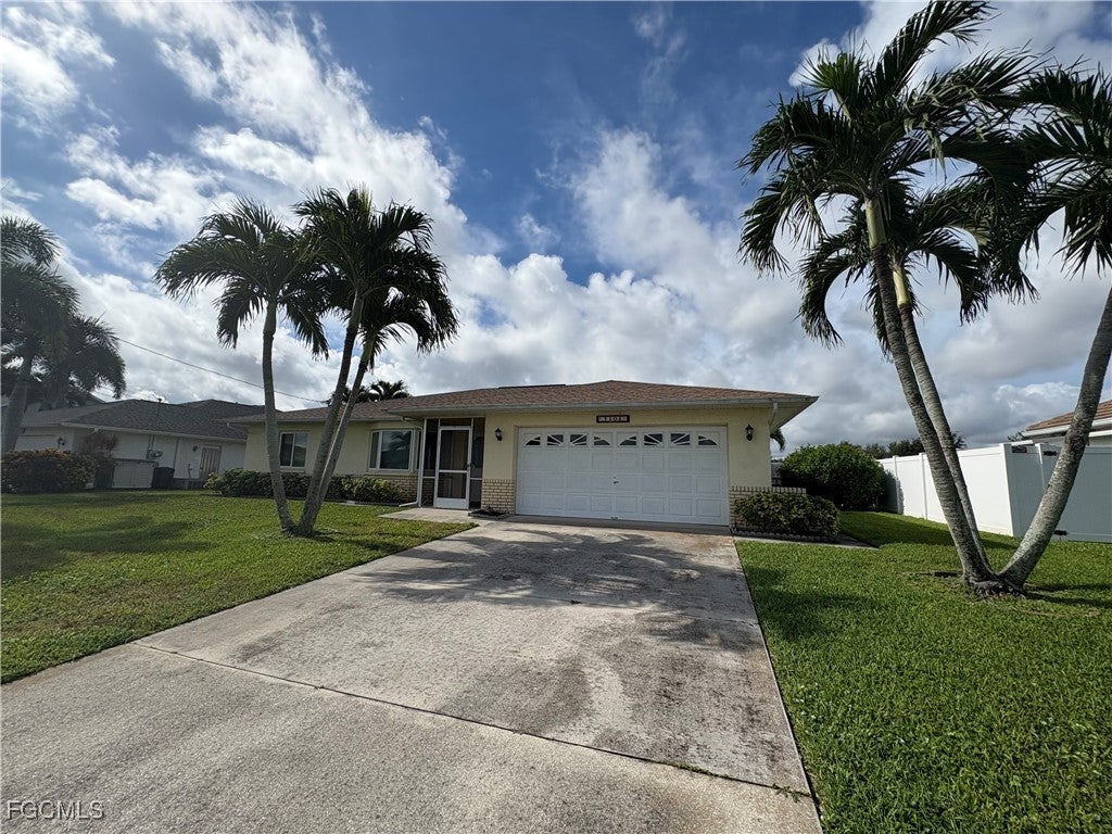 1104 Se 3rd St, Cape Coral