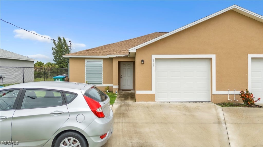 823 Cultural Park Blvd S, Cape Coral