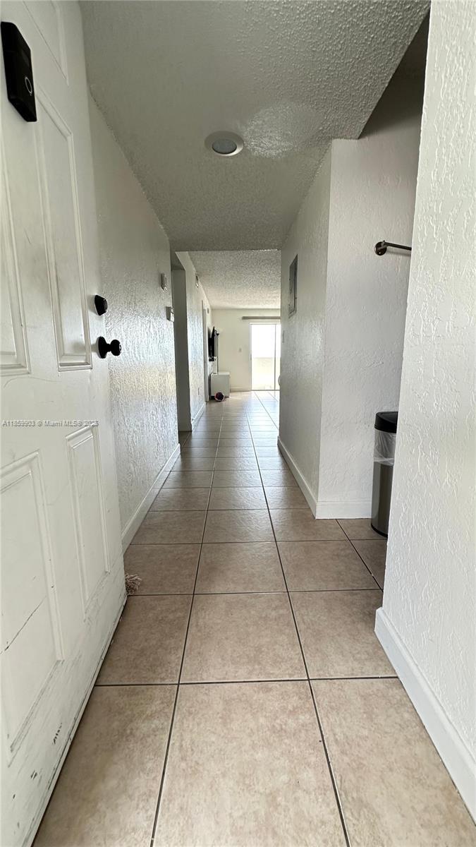 6060 W 21st Ct 604, Hialeah