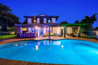 Photo of Listing #A11860216