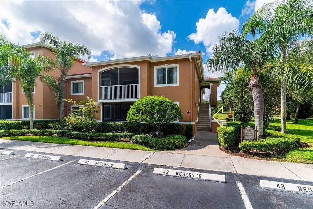1810 Florida Club Cir 1111, Naples