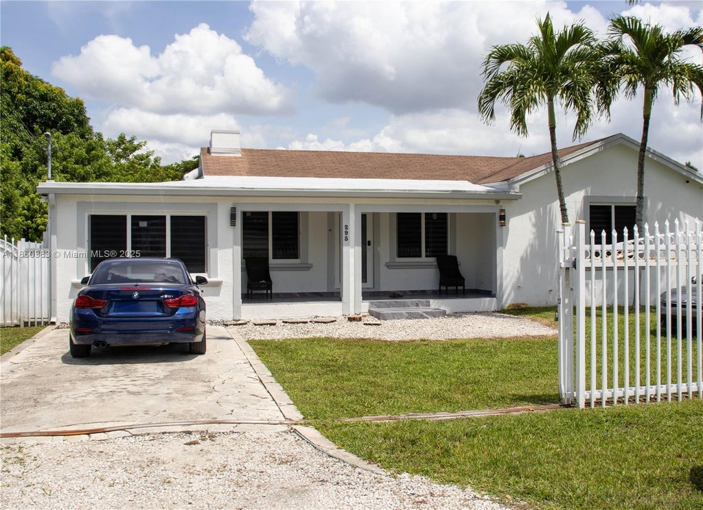 295 Ne 150th St, Miami