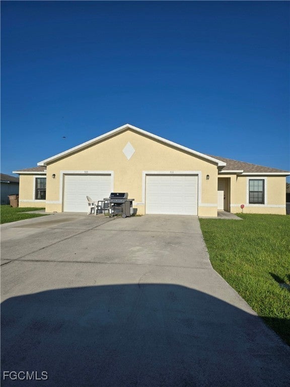 906 Se 6th Ct, Cape Coral