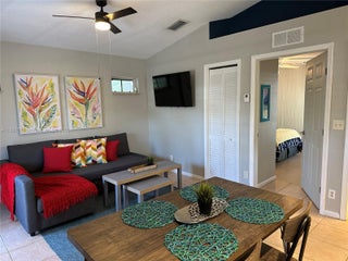 Photo of Listing #A11860785