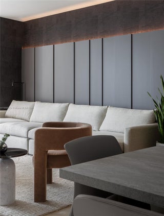 Photo of Listing #A11855124