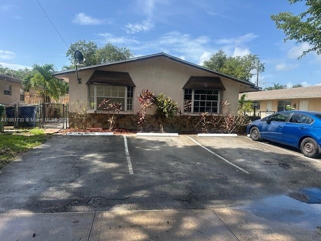 31 Sw 8th Ct 1-2, Hallandale Beach