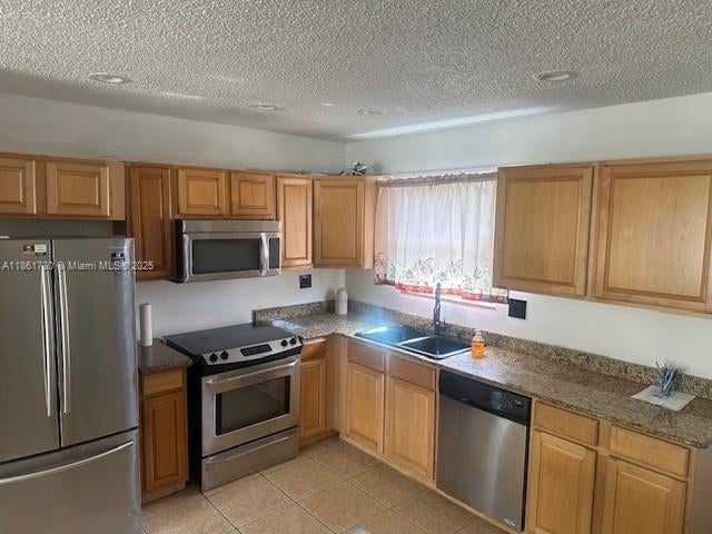 3 of 10 - 31 Sw 8th Ct 1-2, Hallandale Beach, FL