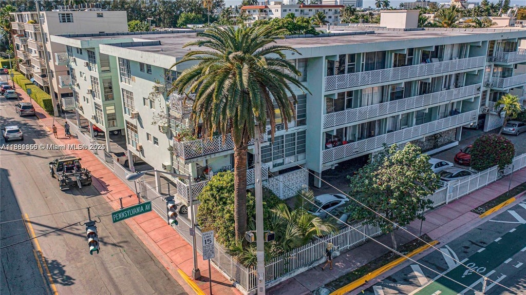 1400 Pennsylvania Ave 16, Miami Beach