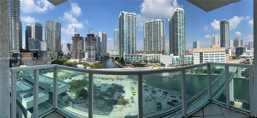 31 Se 5th 1411, Miami