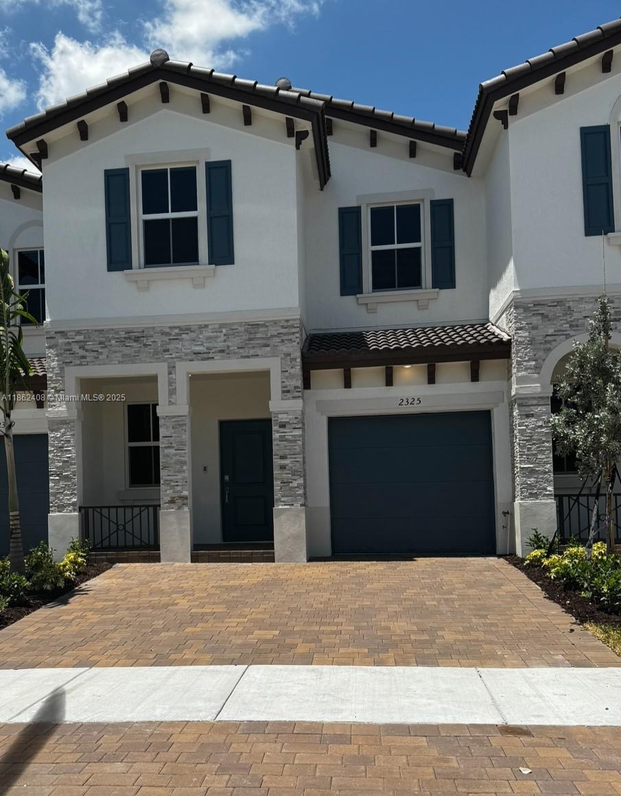 2325 Nw 125th Street 2325, Miami