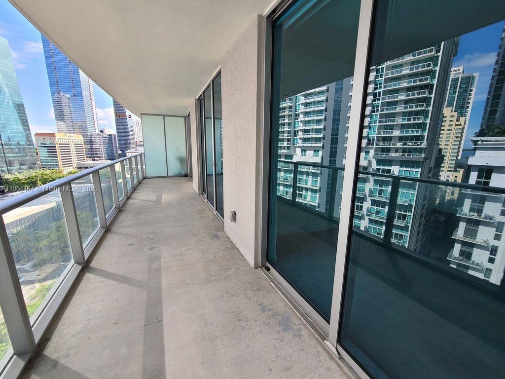 1100 S Miami Ave 1211, Miami