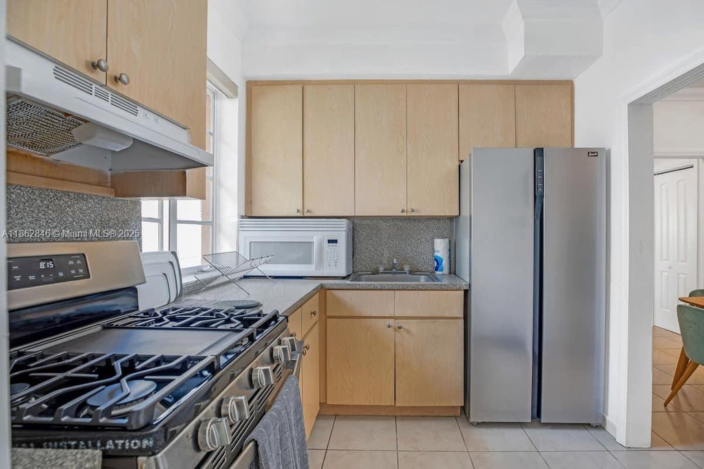 301 86th St 1, Miami Beach