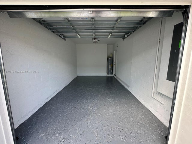 Photo of Listing #A11862130