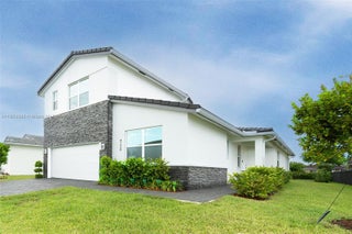 Photo of Listing #A11863393