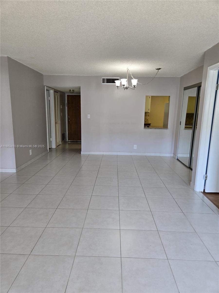 1301 Ne 7th St 207, Hallandale Beach