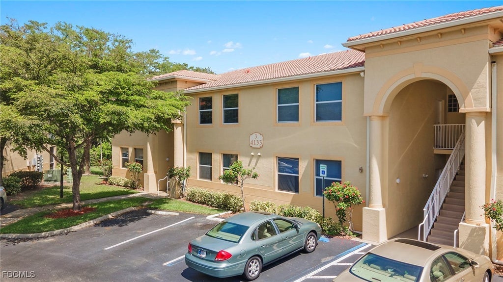 4133 Bellasol Cir 322, Fort Myers