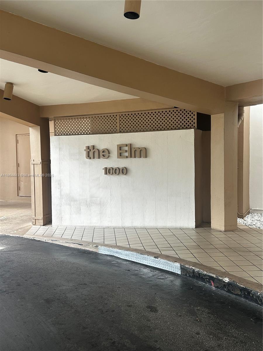 1000 Saint Charles Pl 413, Pembroke Pines