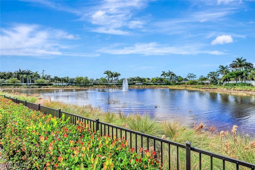 8825 N Saint Lucia Dr, Naples