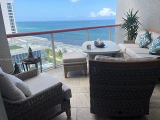 Photo of Listing #A11860693