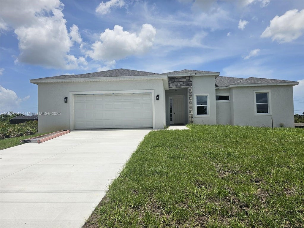 13565 Jeronimo, Port Charlotte