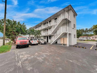 Photo of Listing #A11865589