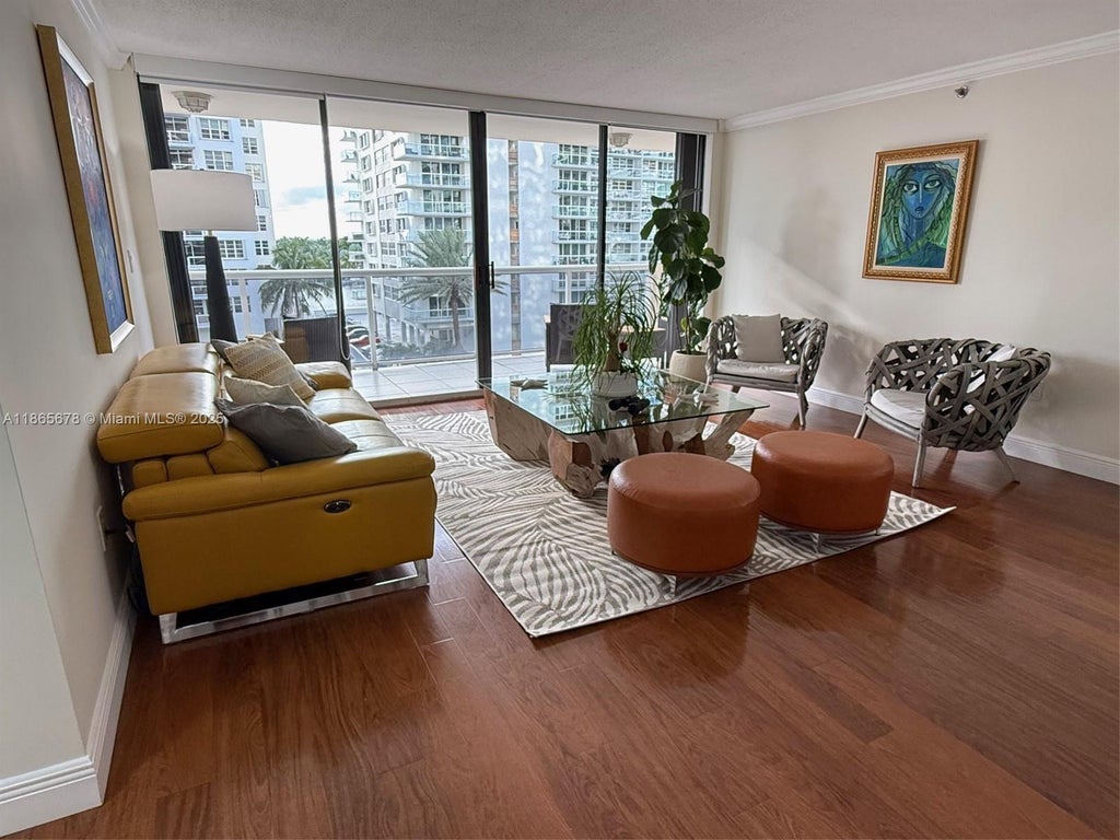 5757 Collins Ave 602, Miami Beach