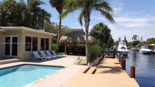 Photo of Listing #A11865888