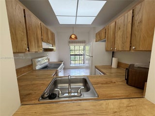 Photo of Listing #A11862067