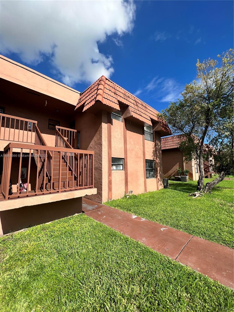 6515 W 27 Ct 49-22, Hialeah