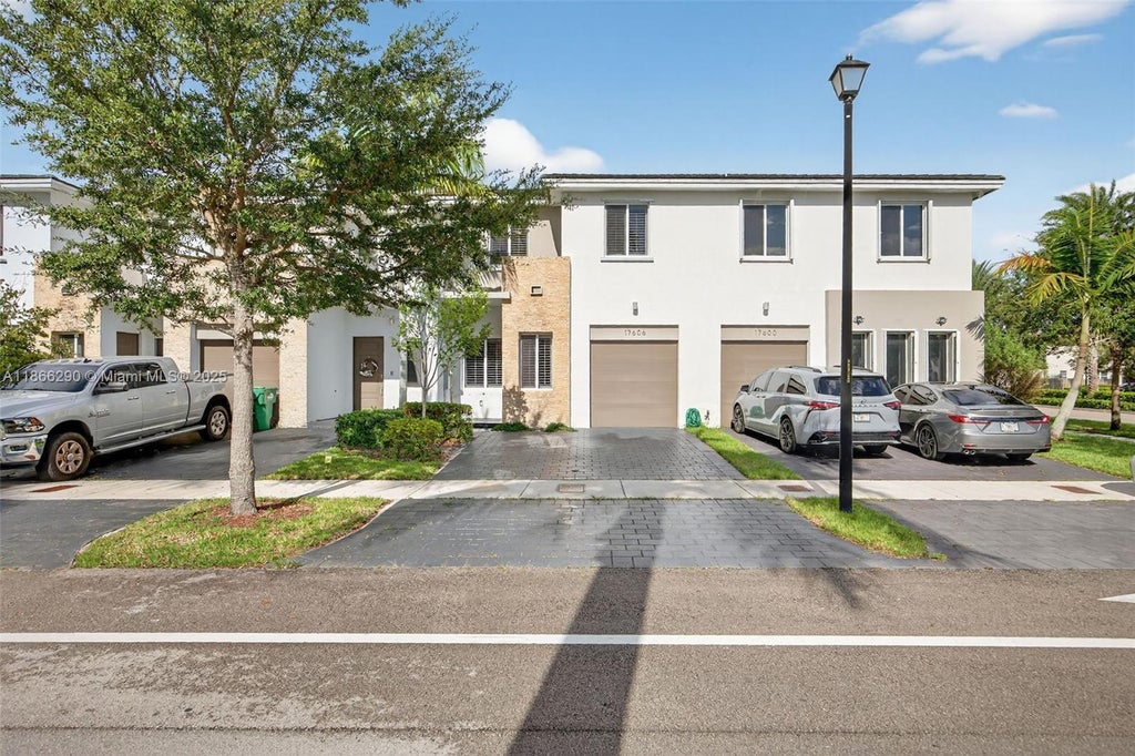 17606 Sw 149th Pl 17606, Miami