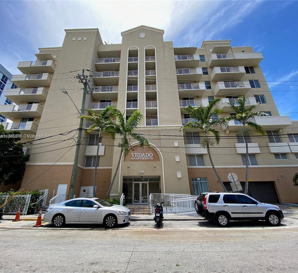 119 Sw 6th Ave 803, Miami