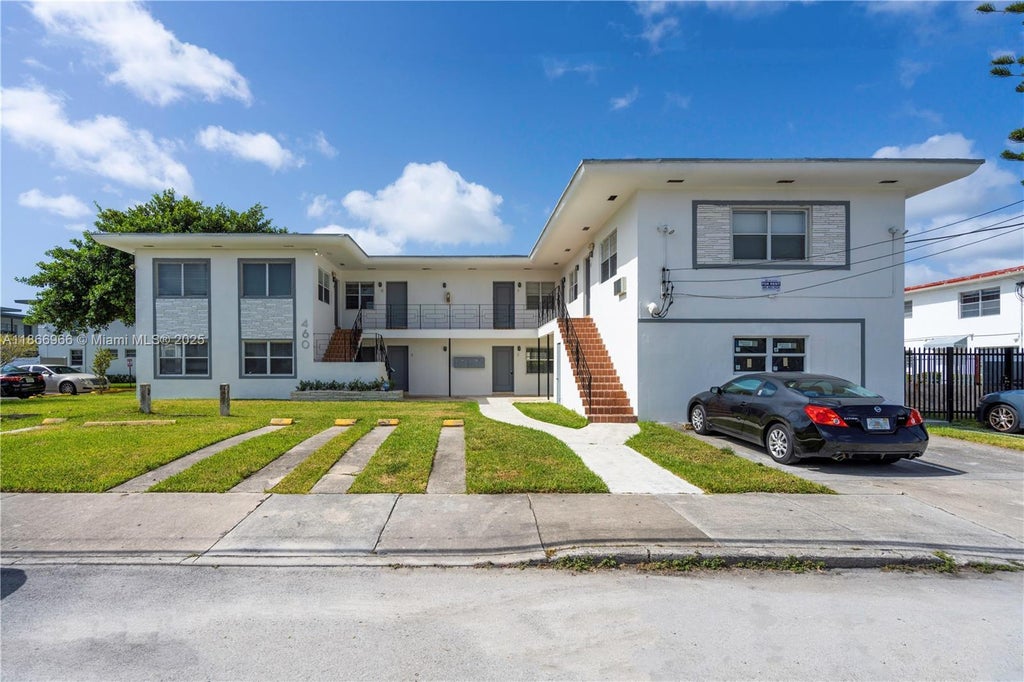 460 Ne 82nd Ter 9, Miami