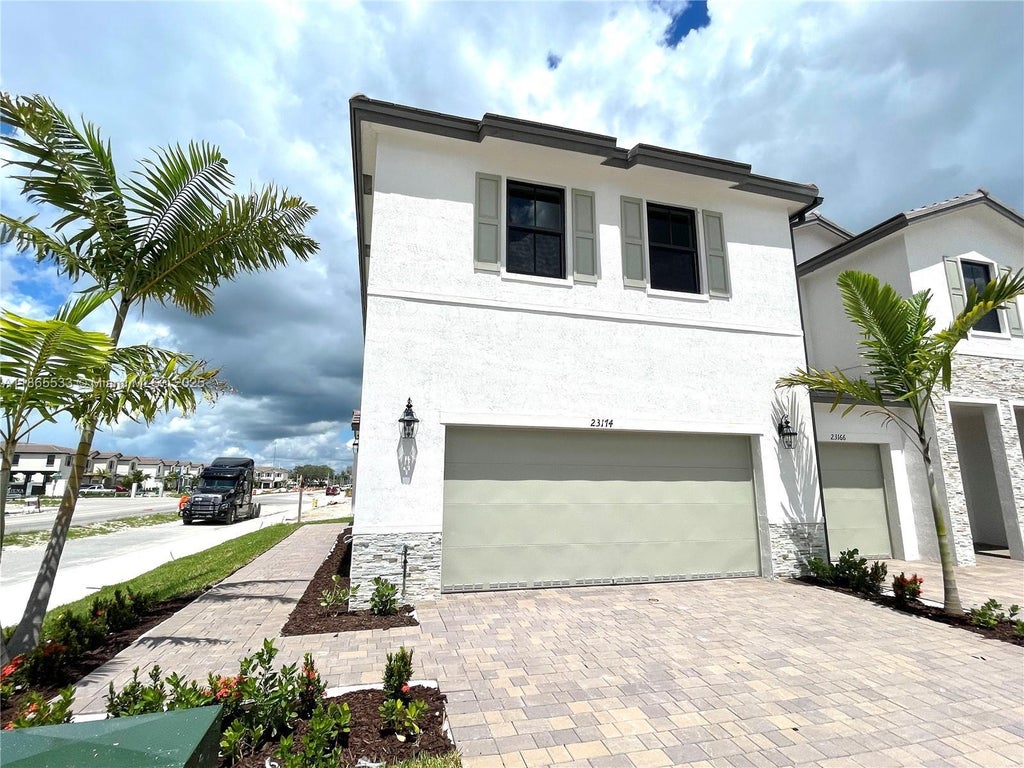 23174 Sw 129th Pl 23174, Miami