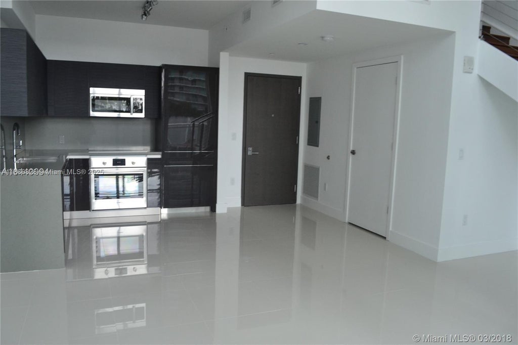 1080 Brickell Ave 707, Miami