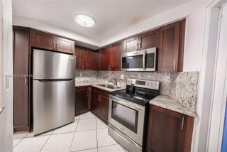 Photo of Listing #A11866086