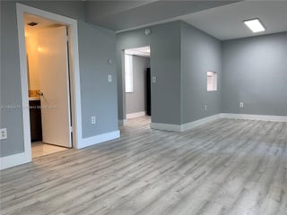 Photo of Listing #A11868370